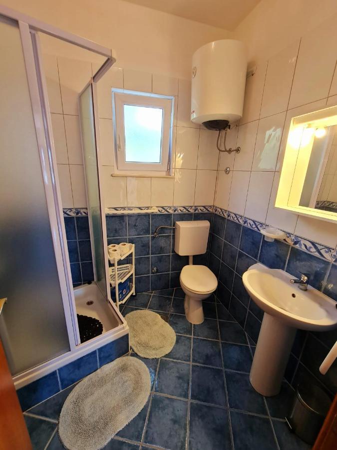 Apartments Silvana โตรกีร์ ภายนอก รูปภาพ