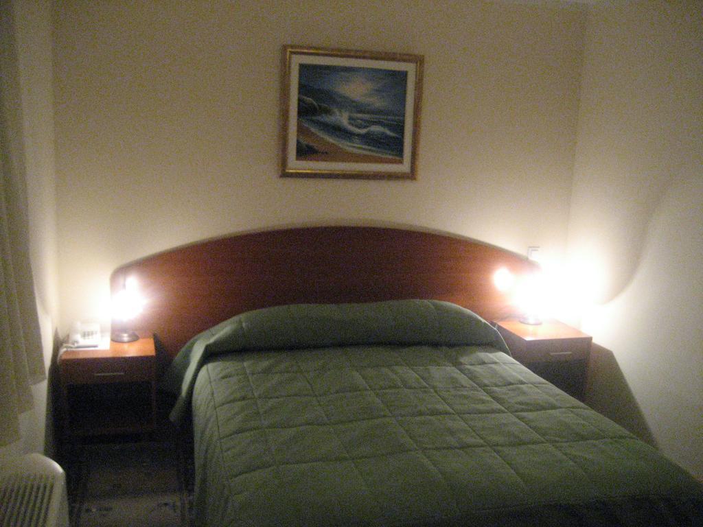 Apartments Silvana โตรกีร์ ภายนอก รูปภาพ